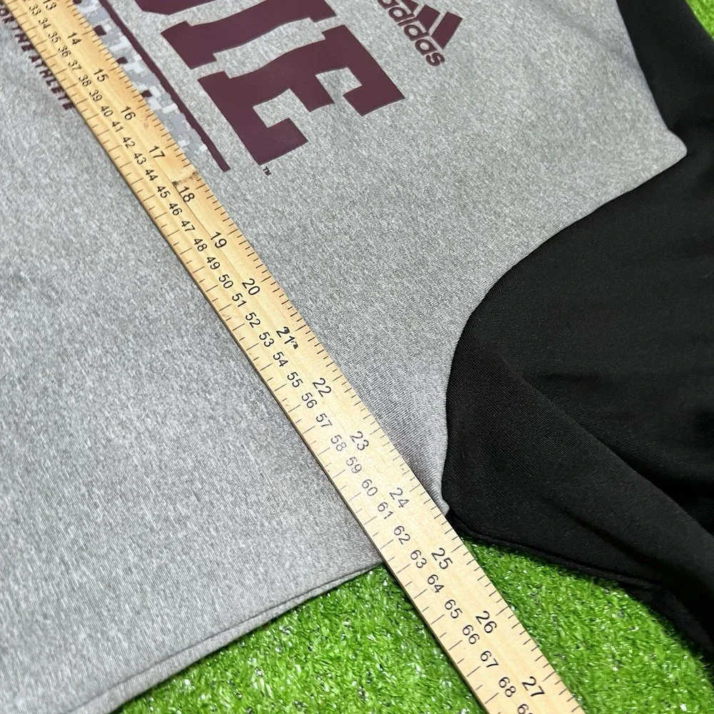 Texas A&M Team Issue Sweatshirt LG‎ Aggie Football Crewneck Sweater